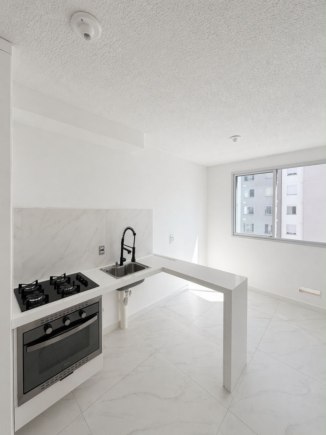 Oportunidade - Apartamento de 25m2, apenas 5 minutos a pé do metrô Belém!
